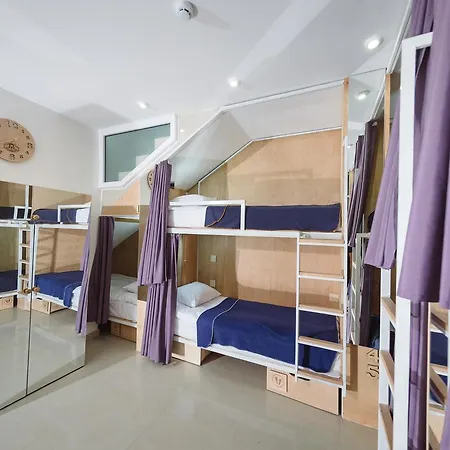 Hostel A&a *
